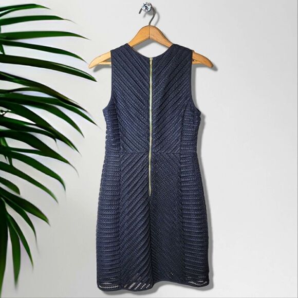 H&M Textured Stripe Sleeveless Black Fit & Flare Mini Dress - Picture 5 of 9